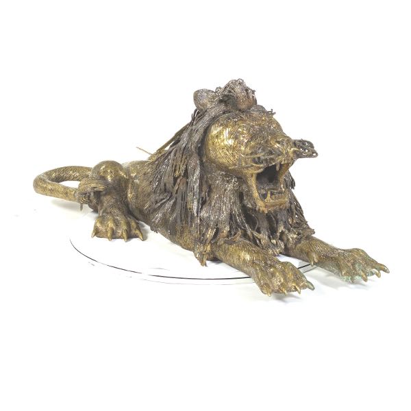 RECUMBENT BRASS LION 10½ x 26¾ x