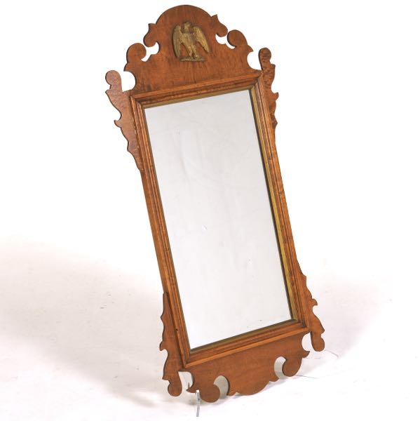 CHIPPENDALE STYLE TIGER MAPLE MIRROR 3a70ef