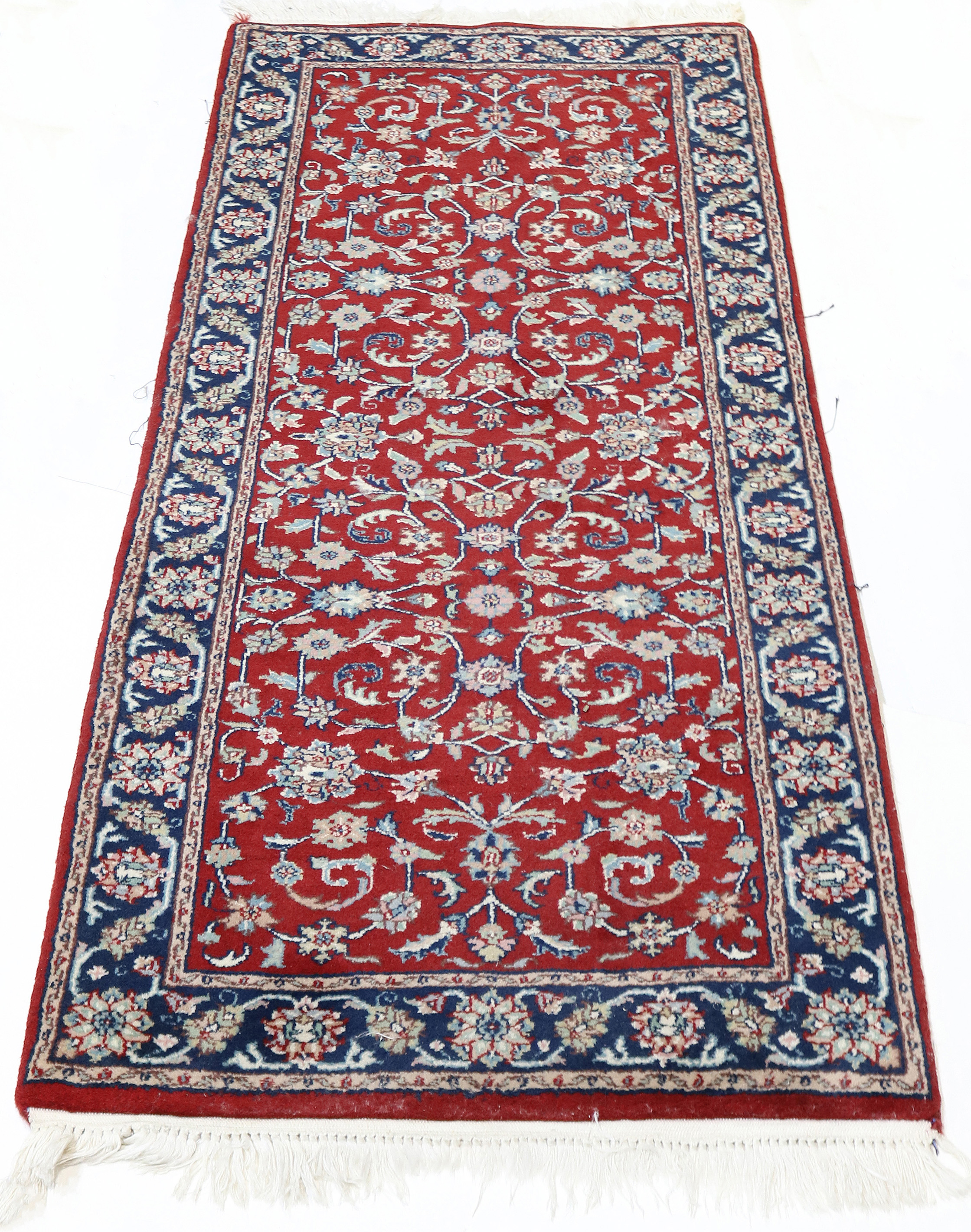 AN INDO TABRIZ RUNNER An Indo Tabriz