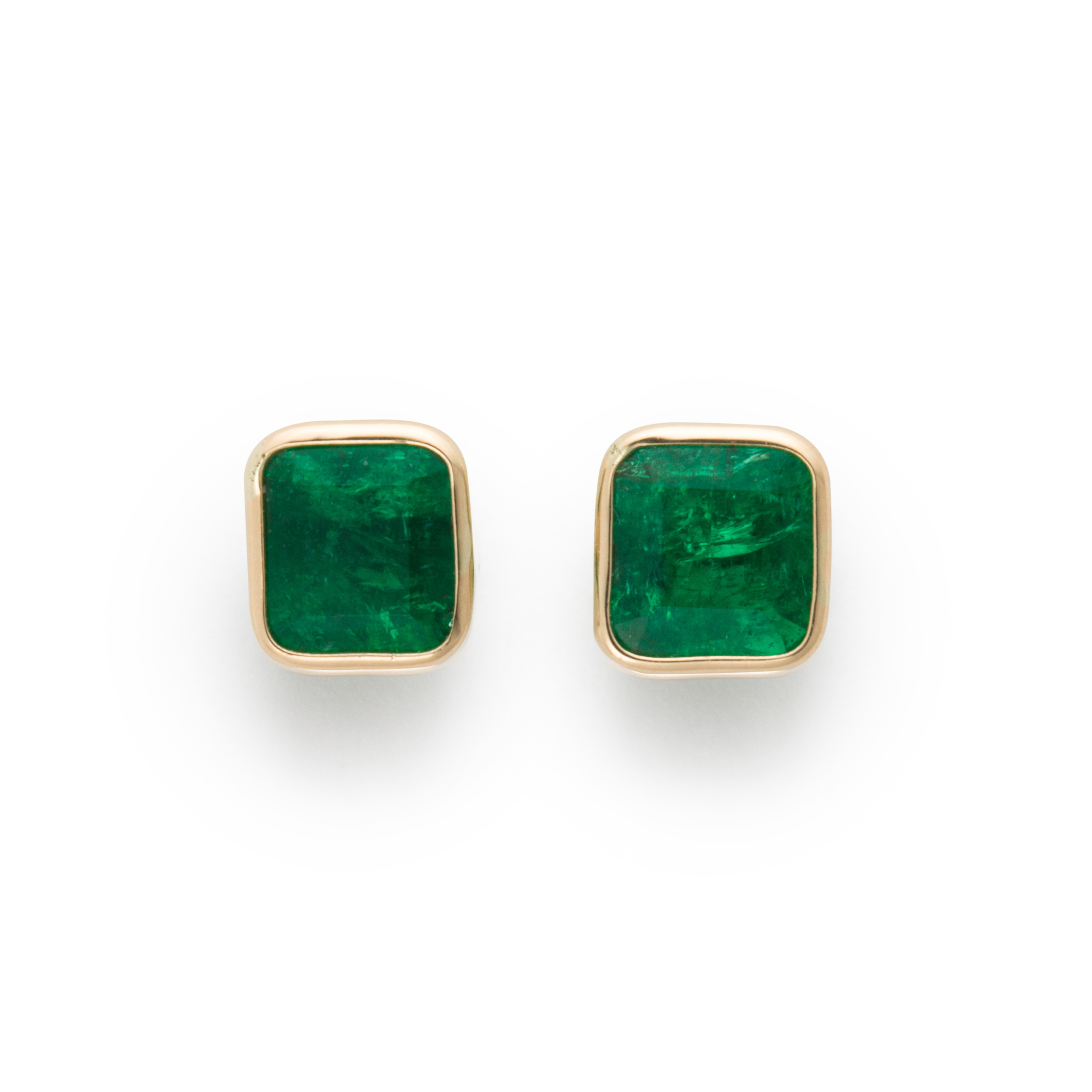 A PAIR OF EMERALD AND FOURTEEN 3a4c1b