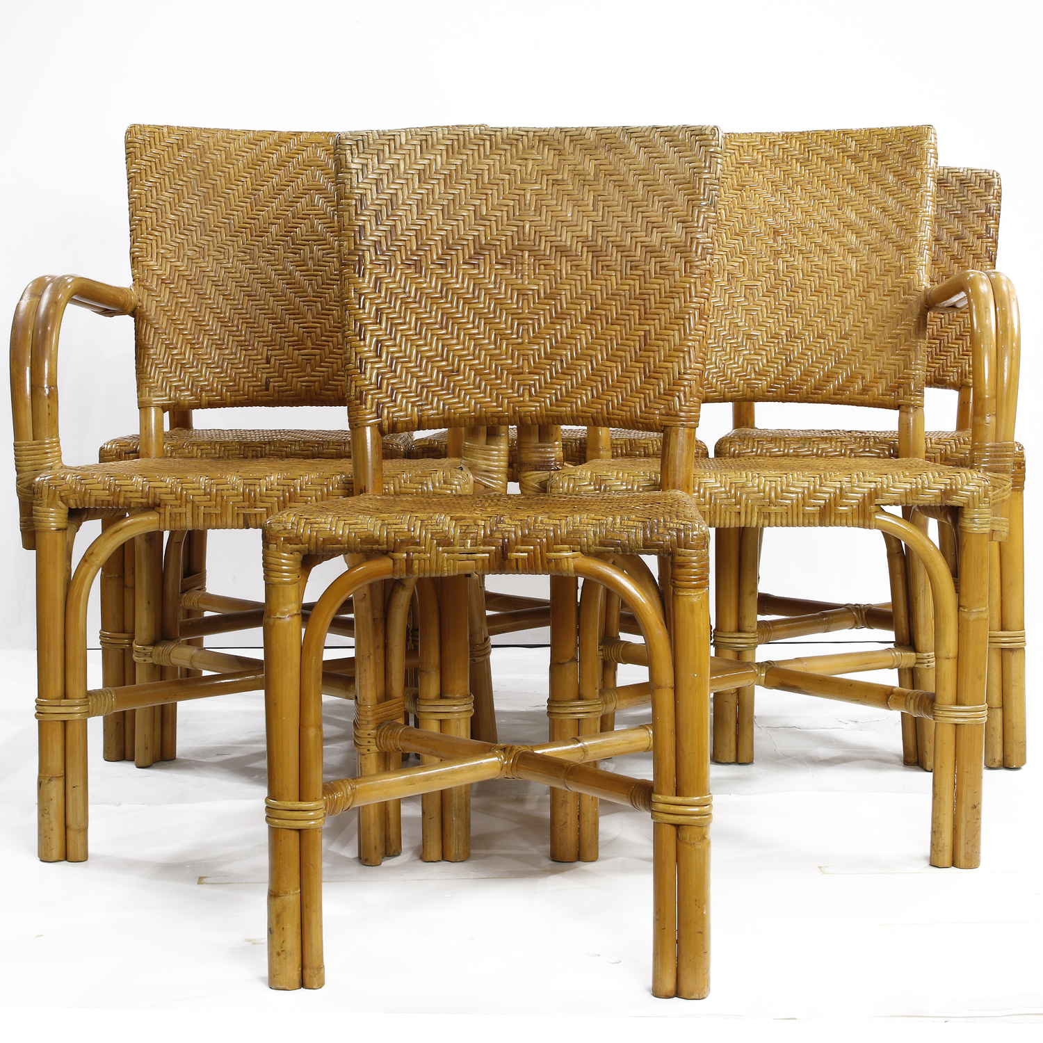  LOT OF 8 RATTAN DINING SUITE 3a4d55