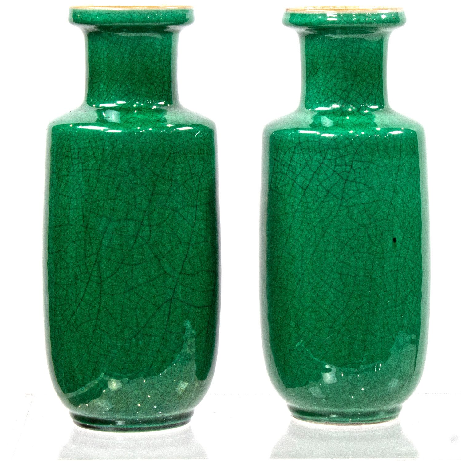 PAIR OF CHINESE APPLE GREEN CRACKLE 3a4da6