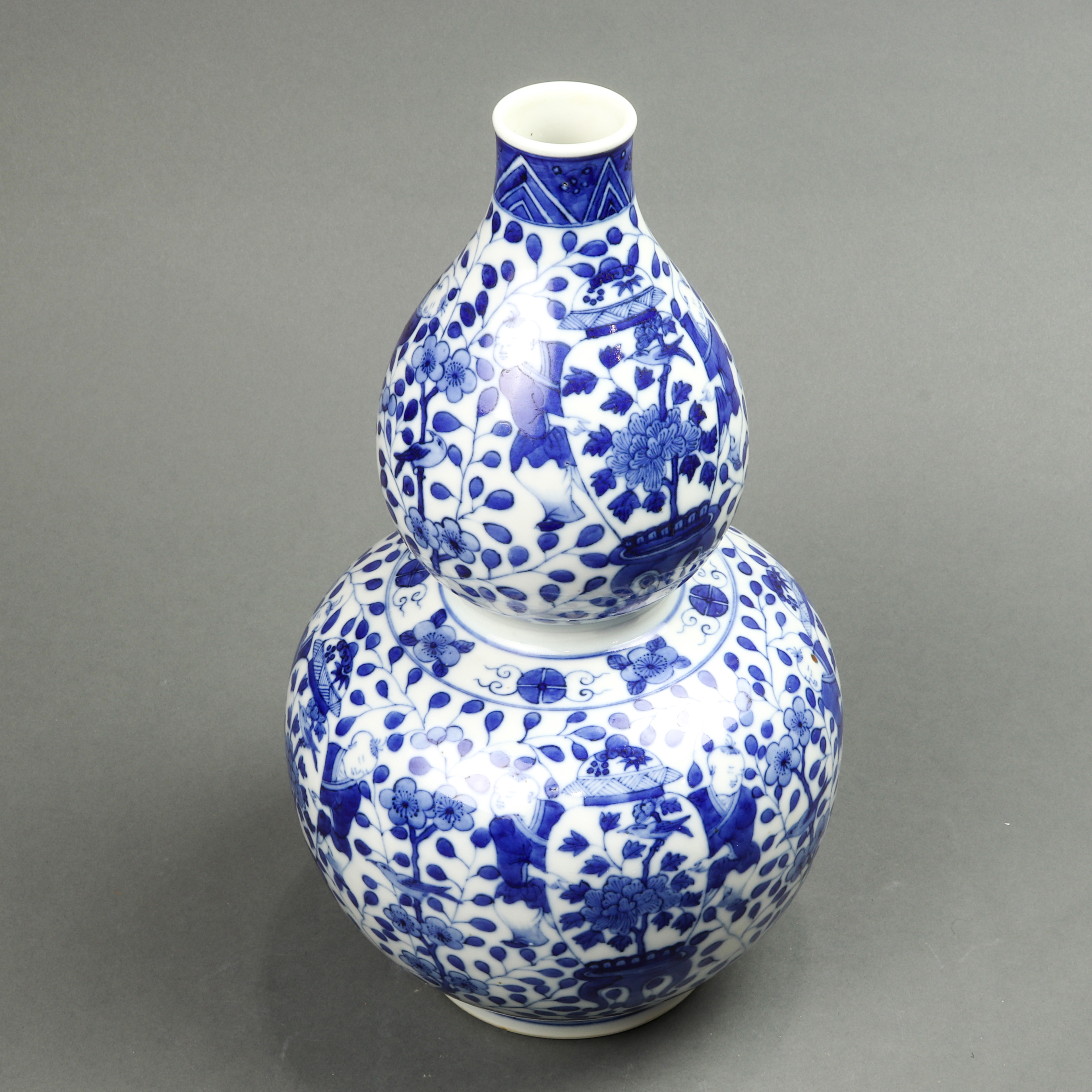 CHINESE BLUE AND WHITE DOUBLE GOURD