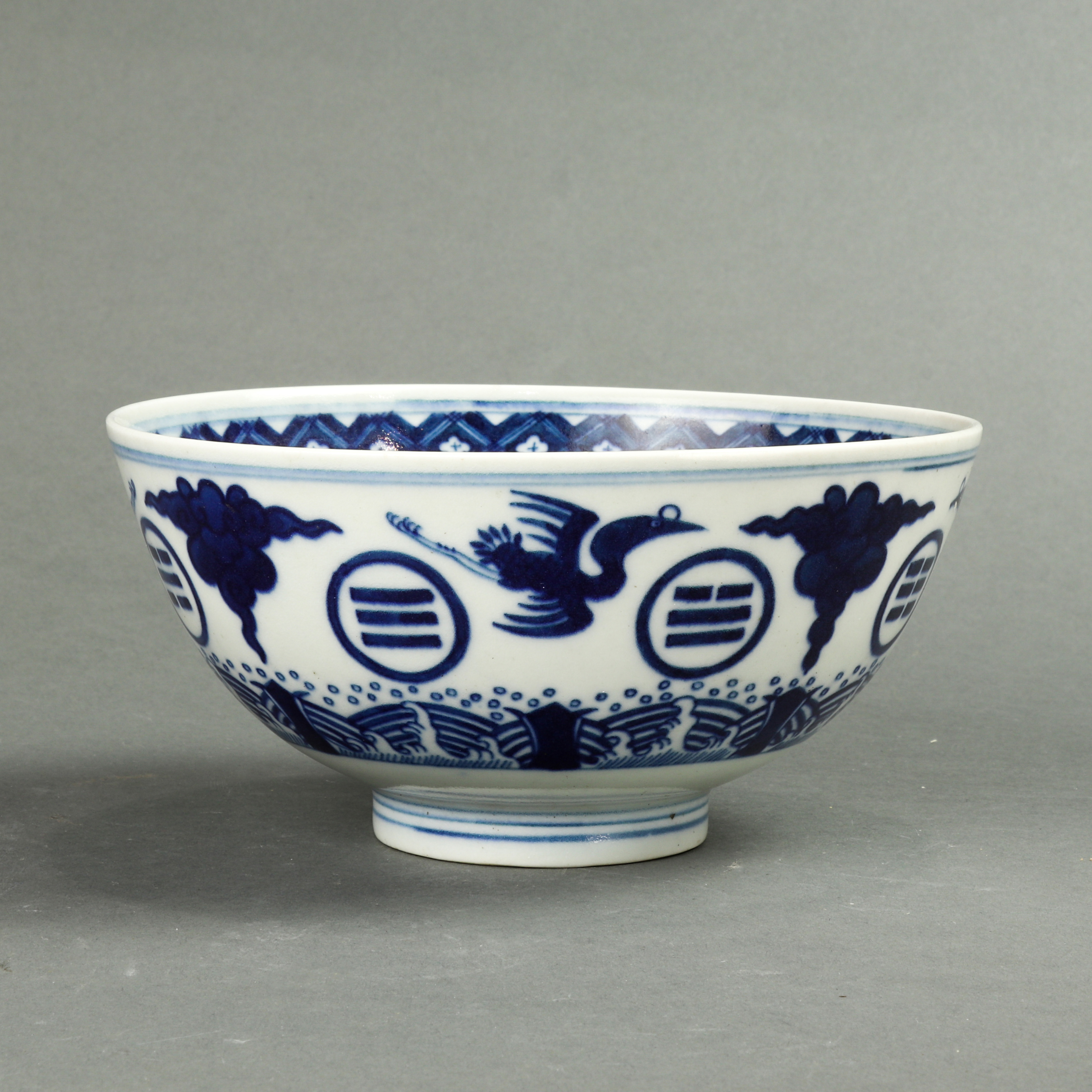 CHINESE BLUE AND WHITE BOWL Chinese