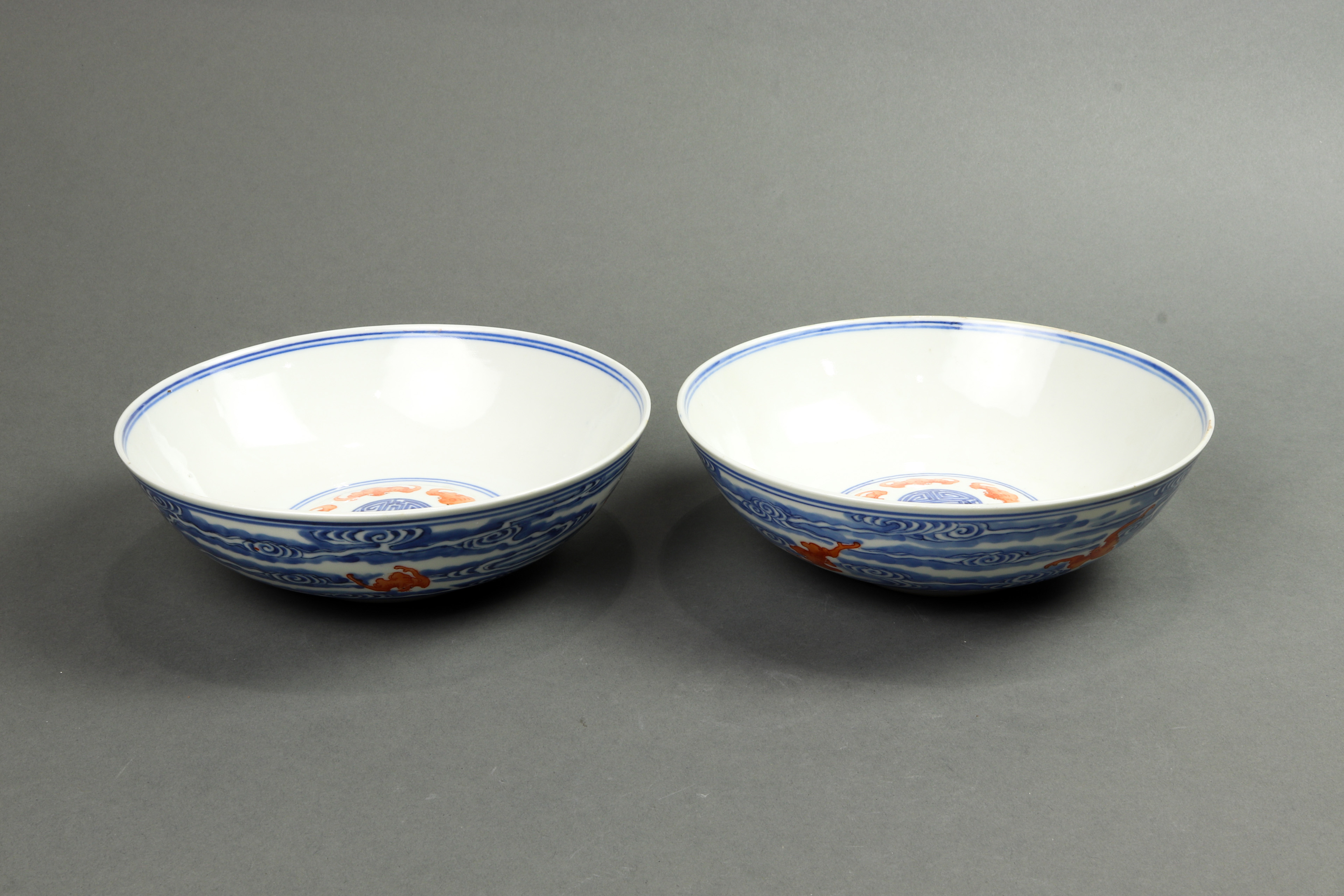  LOT OF 2 CHINESE BLUE AND WHITE 3a4dca