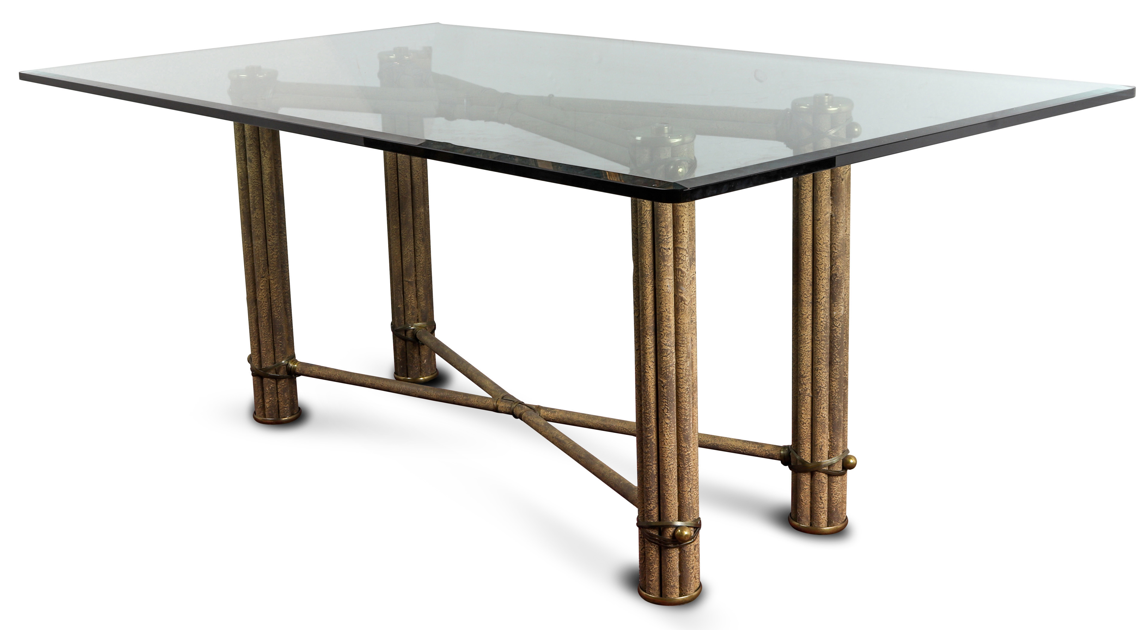 A CONTEMPORARY DINING TABLE HAVING