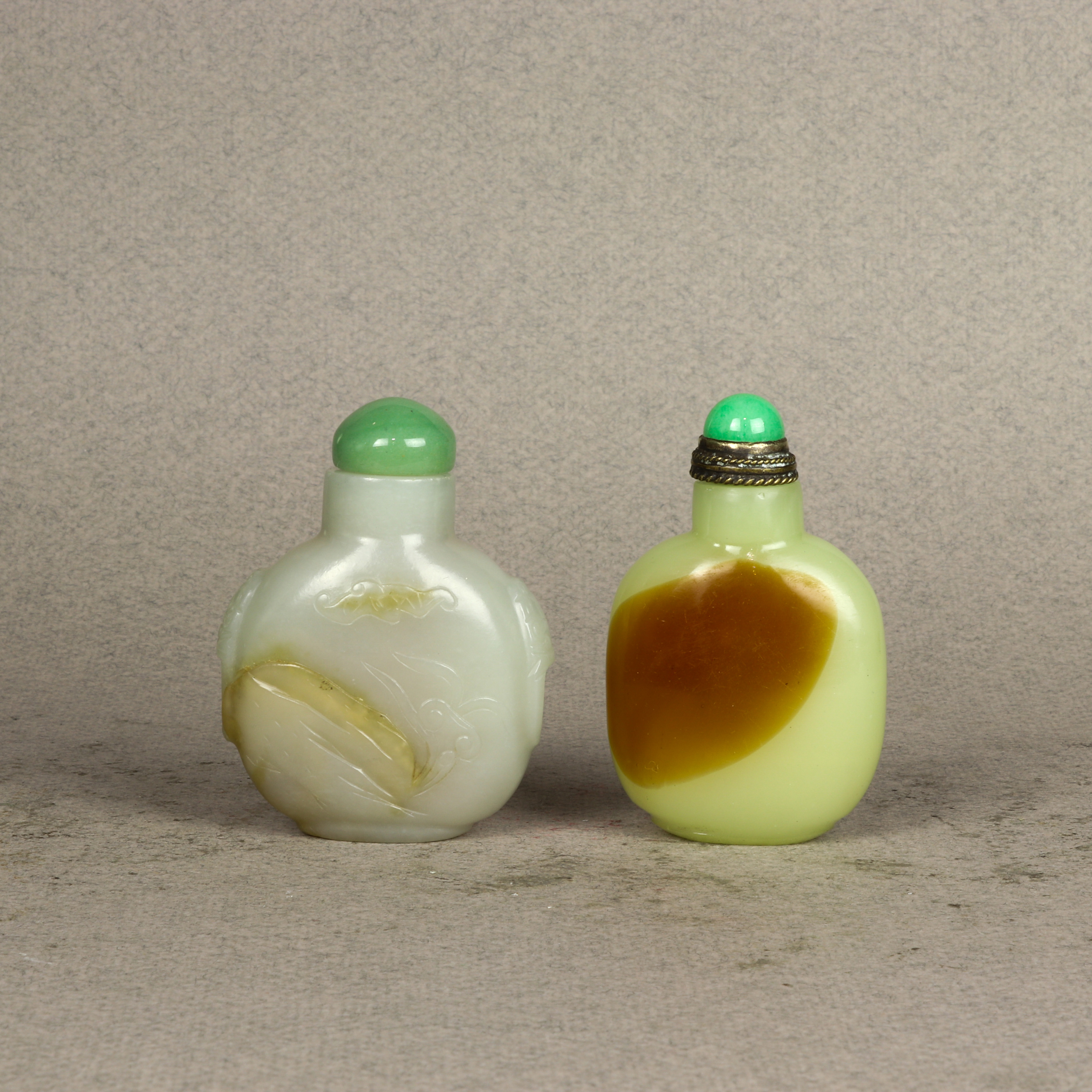  LOT OF 2 CHINESE SNUFF BOTTLES 3a503d