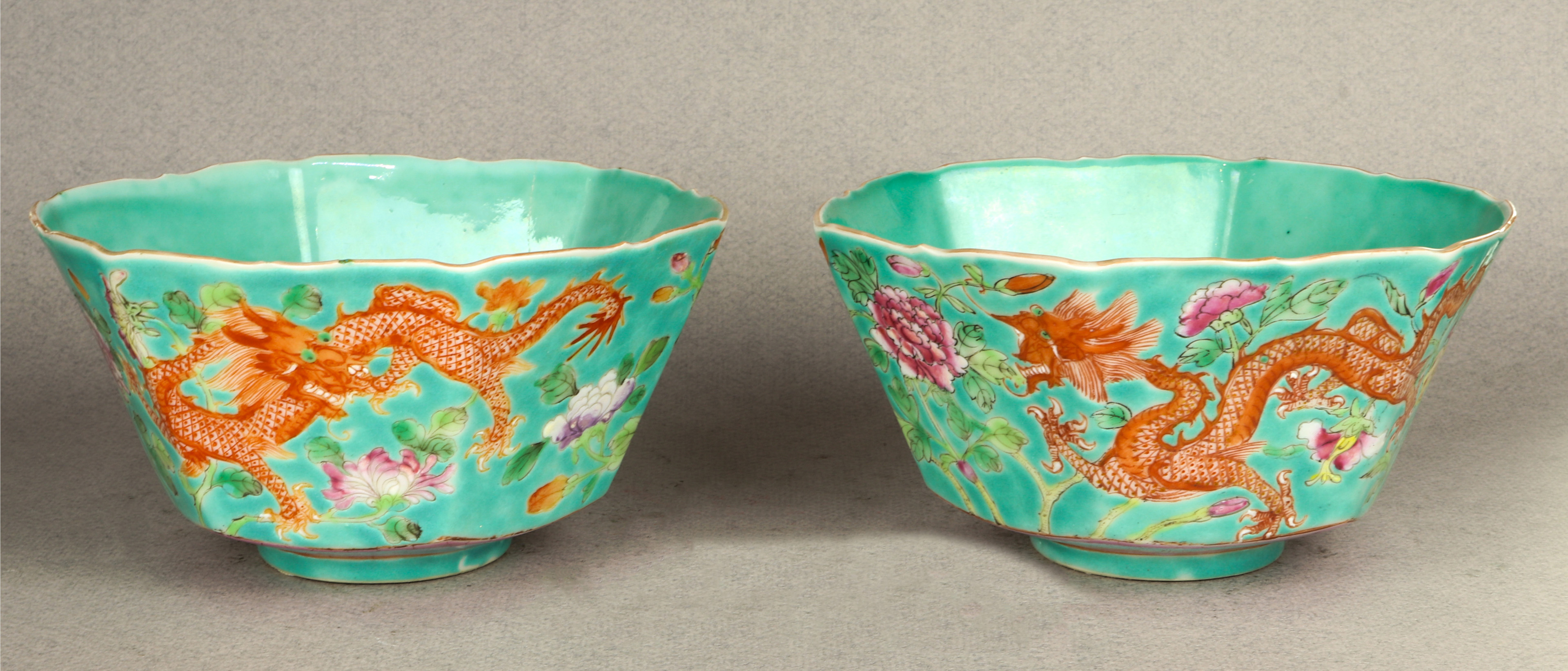 PAIR OF CHINESE TURQUOISE GROUND 3a504d