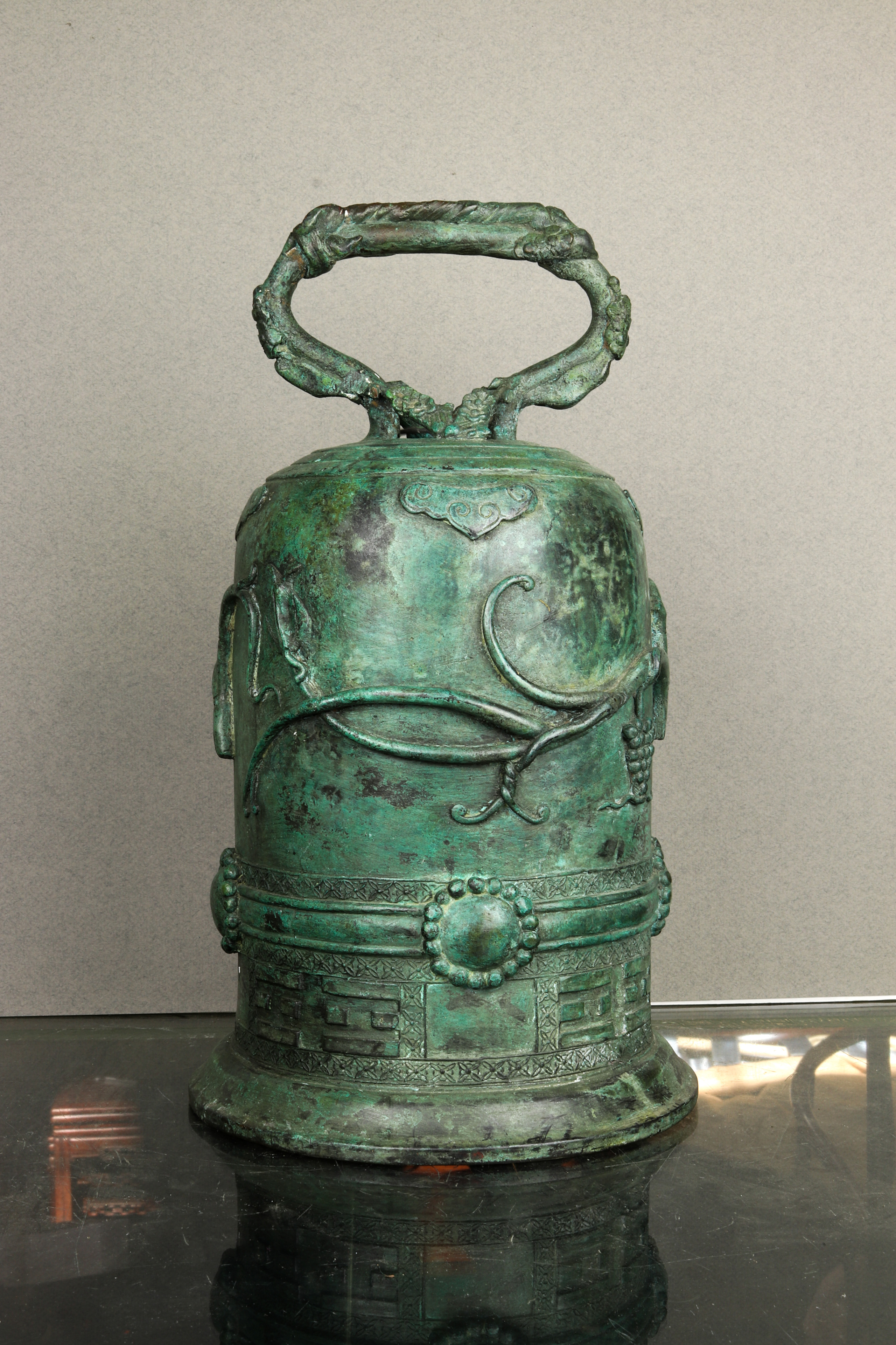 CHINESE BRONZE BELL Chinese bronze 3a5069