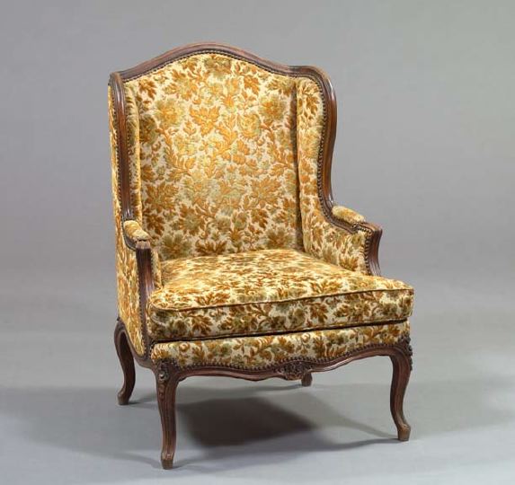Louis XV Style Fruitwood Bergere 3a547b