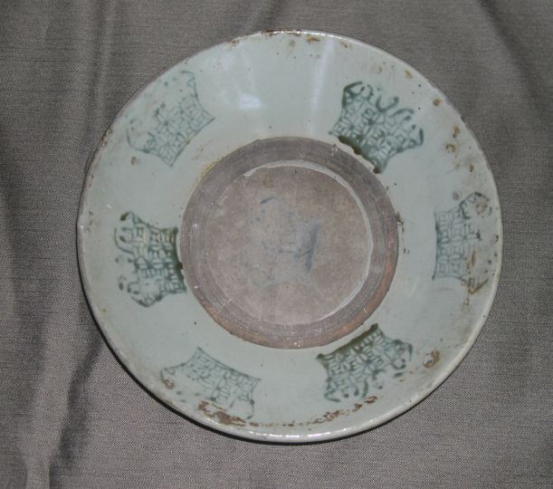 Annamese Blue and Pale Gray Porcelain