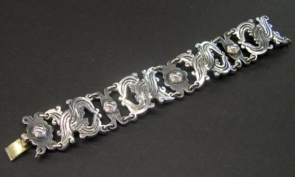 Unusual Mexican Silver Link Bracelet  3a569a