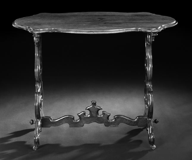 Victorian Rosewood Center Table  3a56f8