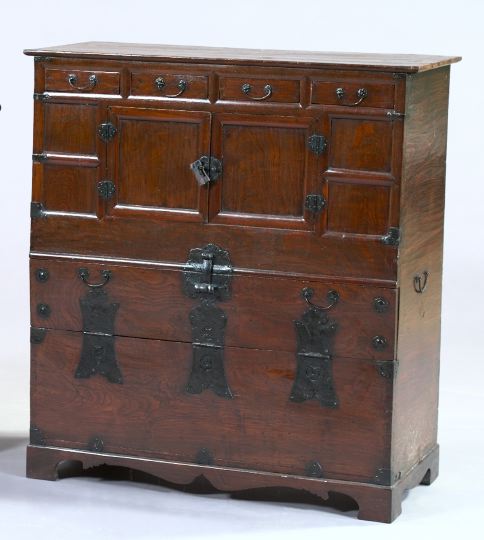 Good Asian Elmwood Wedding Chest  3a58f0