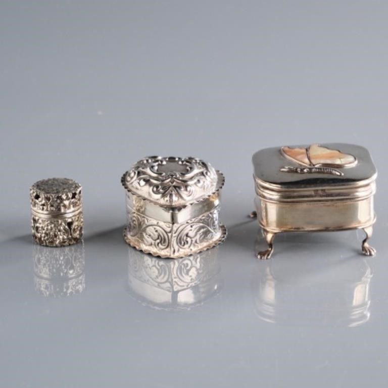 THREE STERLING OBJETS DE   3a8095