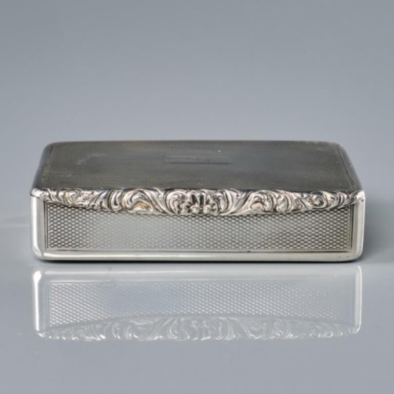 WILLIAM IV STERLING SNUFF BOXHallmarked 3a8167