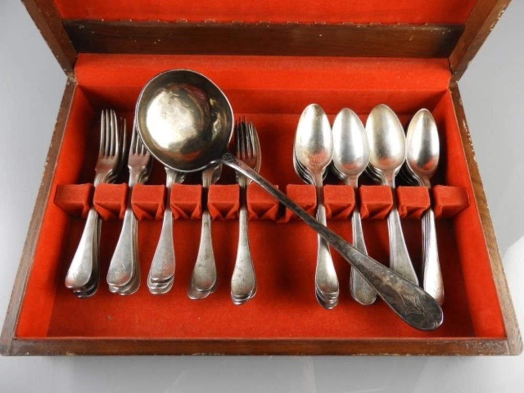 NEAR MATCHING SET OF SILVER FLATWAREBelgium  3a81a5