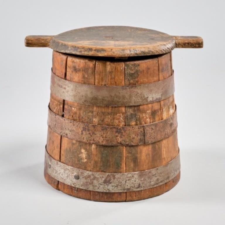 WOODEN SAP BUCKETA wooden sap bucket