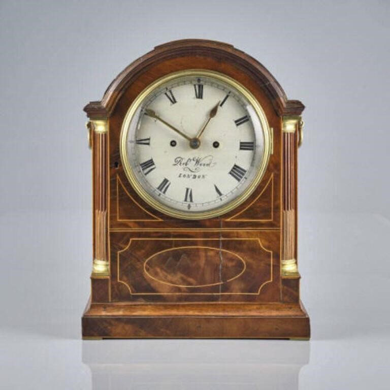 GEORGE III MAHOGANY BRACKET CLOCKA 3a88e6