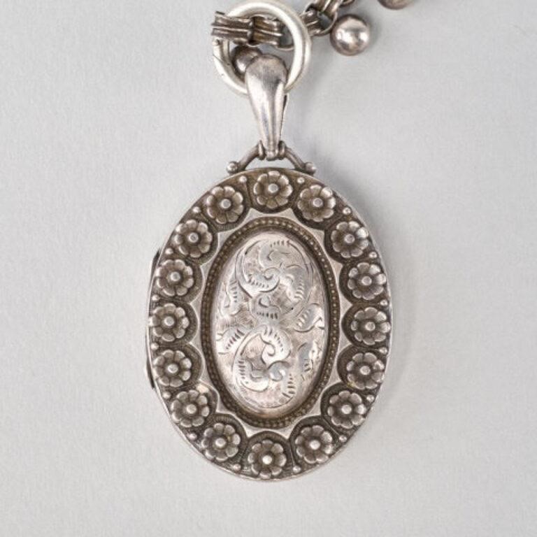 VICTORIAN SILVER LOCKETA Victorian 3a89be