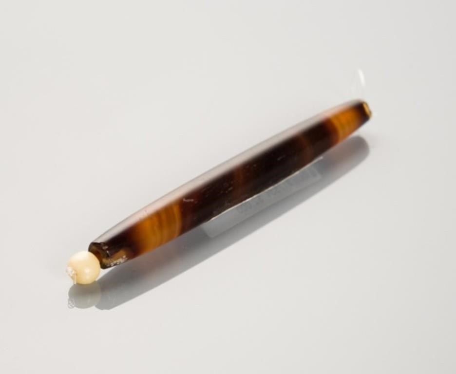 CAMBODIAN KHMER AGATE BEADA long 3a8b1b