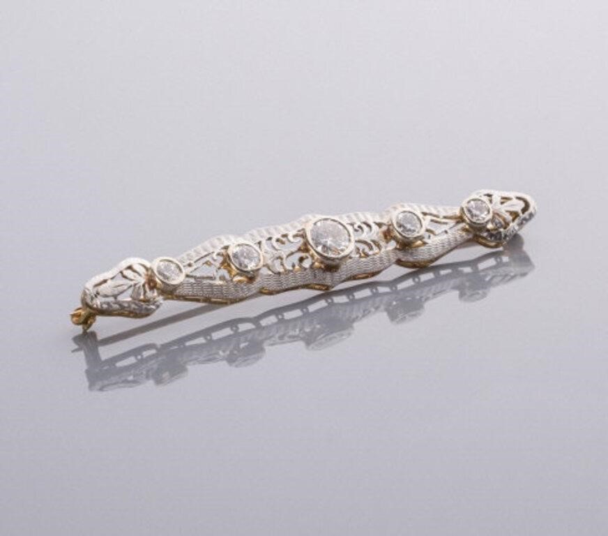 14KT WHITE & GOLD DIAMOND BAR PINAn