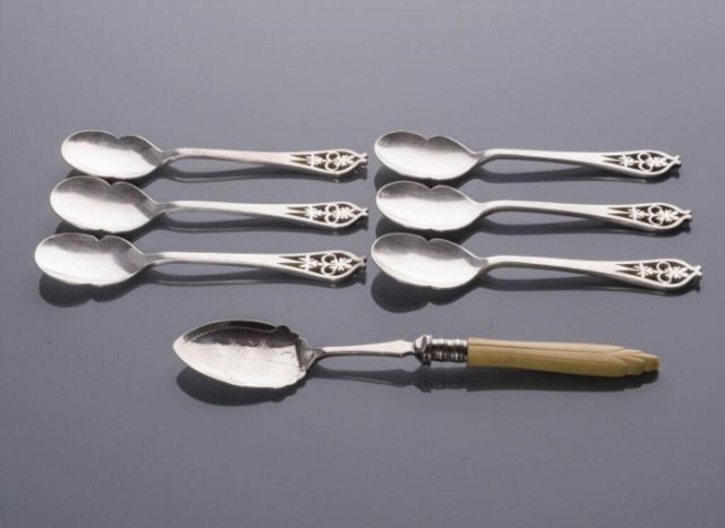 STERLING SHEFFIELD SPOONSA set of six