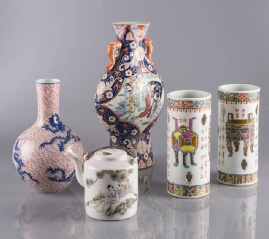 ASIAN PORCELAIN VASES & TEAPOTa.