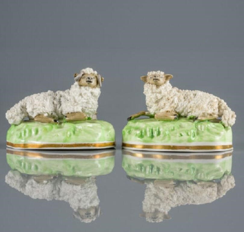 PAIR OF STAFFORDSHIRE PORCELAIN