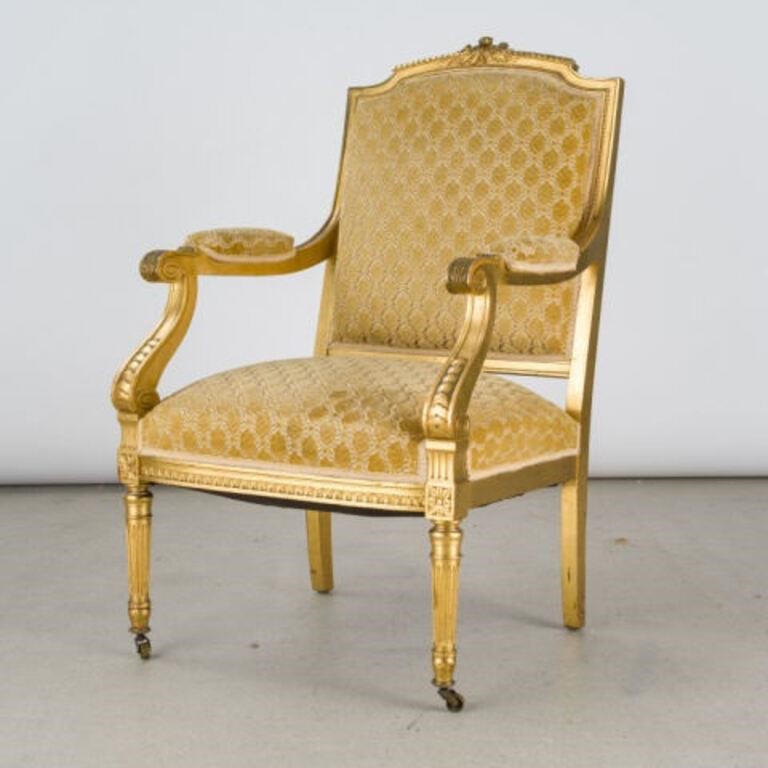 LOUIS XVI STYLE FAUTEUILA late 3a8de0