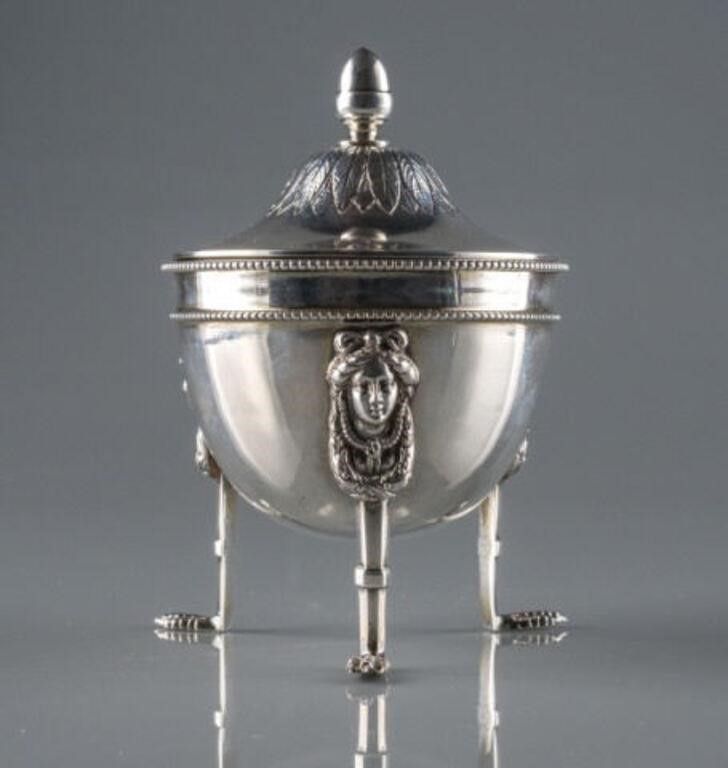 STERLING SILVER SUGAR BOWLA very elegant