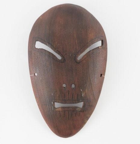 CEREMONIAL INUIT FACE MASK, EARLY