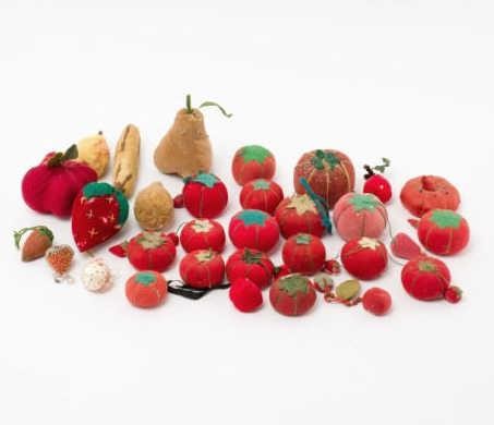 COLLECTION OF FRUIT SHAPED PIN
