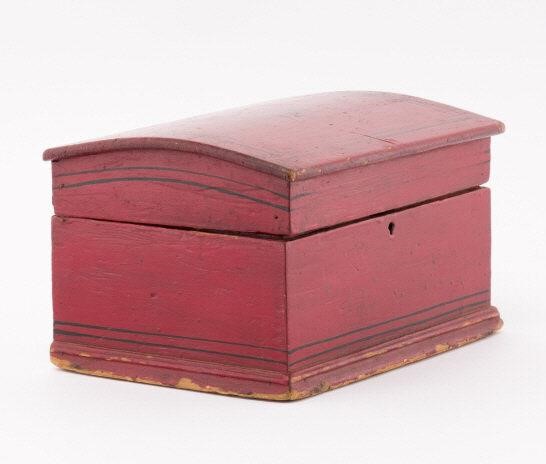 SMALL DOME TOP DEED BOX QUEBEC  3a907a