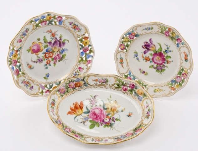 DRESDEN PORCELAIN PLATES & BOWL, EARLY