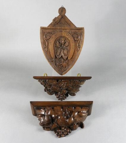 CARVED WALNUT WALL BRACKETS & SHIELD