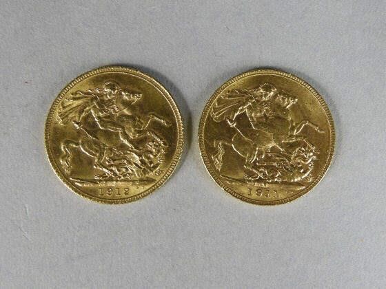 TWO KING GEORGE V 22KT GOLD COINS  3a9291