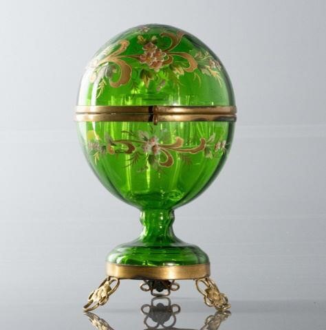CONTINENTAL EGG-SHAPED GREEN GLASS