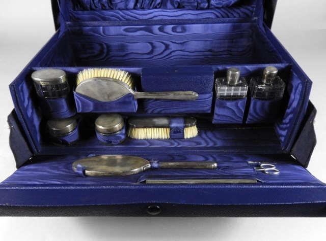 TRAVELLING DRESSING CASE, MAPPIN