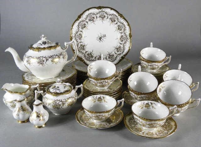 PARTIAL DINNER SERVICE COALPORT KINGS