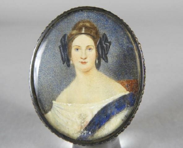 PORTRAIT MINIATURE MOURNING BROOCH  3a9680