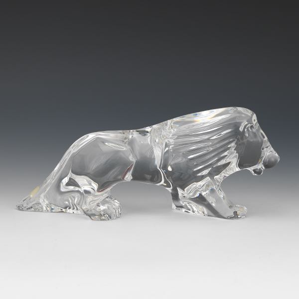 BACCARAT CRYSTAL GLASS LION SCULTURE 3a73aa