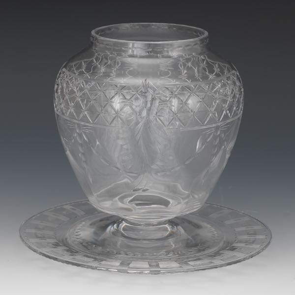 HAWKES CRYSTAL BALUSTER VASE WITH UNDER