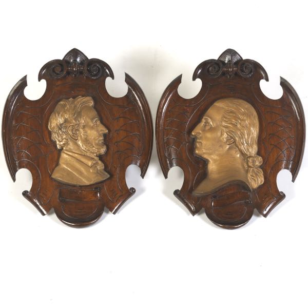 PAIR OF CARVED WOOD PRESIDENTIAL 3a73e3