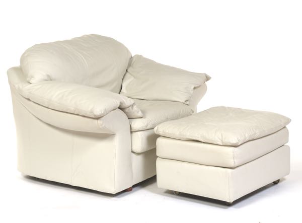 WHITE LEATHER ARMCHAIR WITH OTTOMAN