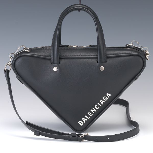 BALENCIAGA EXTRA SMALL TRIANGLE 3a7430