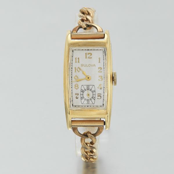 CLASSIC 1930S BULOVA WATCH CURVEX STYLE