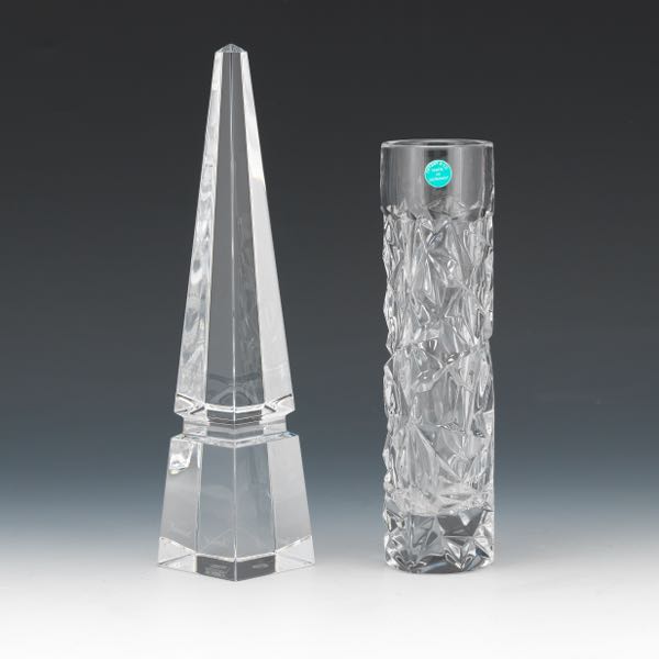 TIFFANY & CO CRYSTAL GLASS VASE