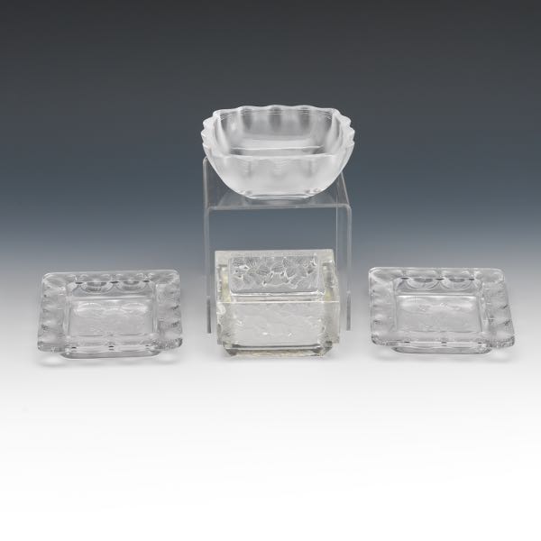 LALIQUE FRANCE FOUR GLASS ASH TRAYS 3a752b