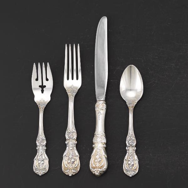 REED & BARTON STERLING SILVER DINNER